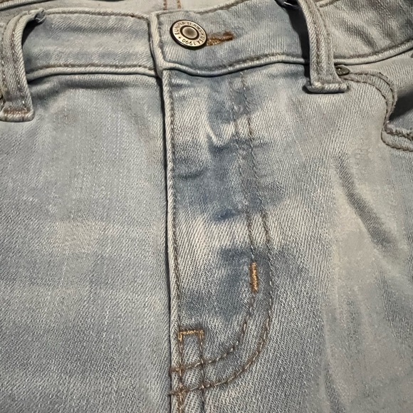 EUNINA Light Wash Distressed Jeans - Picture 10 of 10